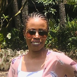 Meet your Posher, Keshona